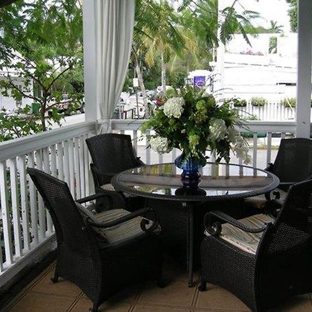 Frances Street Bottle Inn Key West Luaran gambar